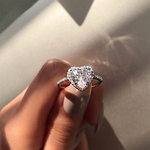 Crystal Heart Ring - Giovanni Astro